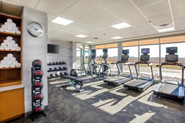 Fairfield Inn & Suites by Marriott McPherson image 22